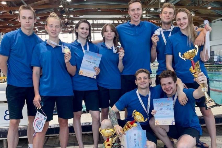 Студенты НИУ «БелГУ» выиграли награды Всероссийской Летней Универсиады по плаванию